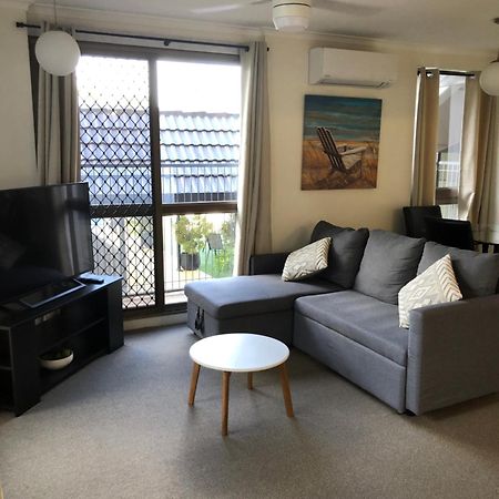 קאירנס Coral Towers Holiday Suites מראה חיצוני תמונה