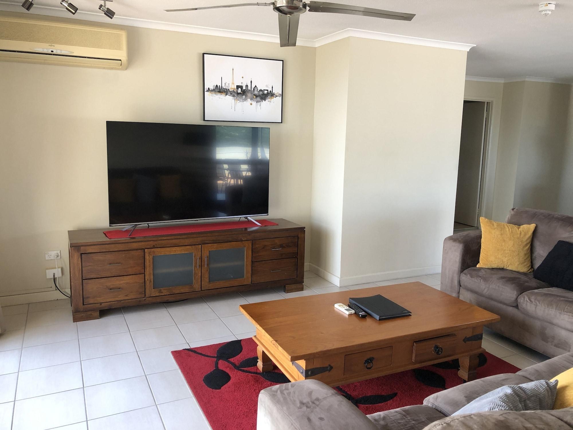 קאירנס Coral Towers Holiday Suites מראה חיצוני תמונה