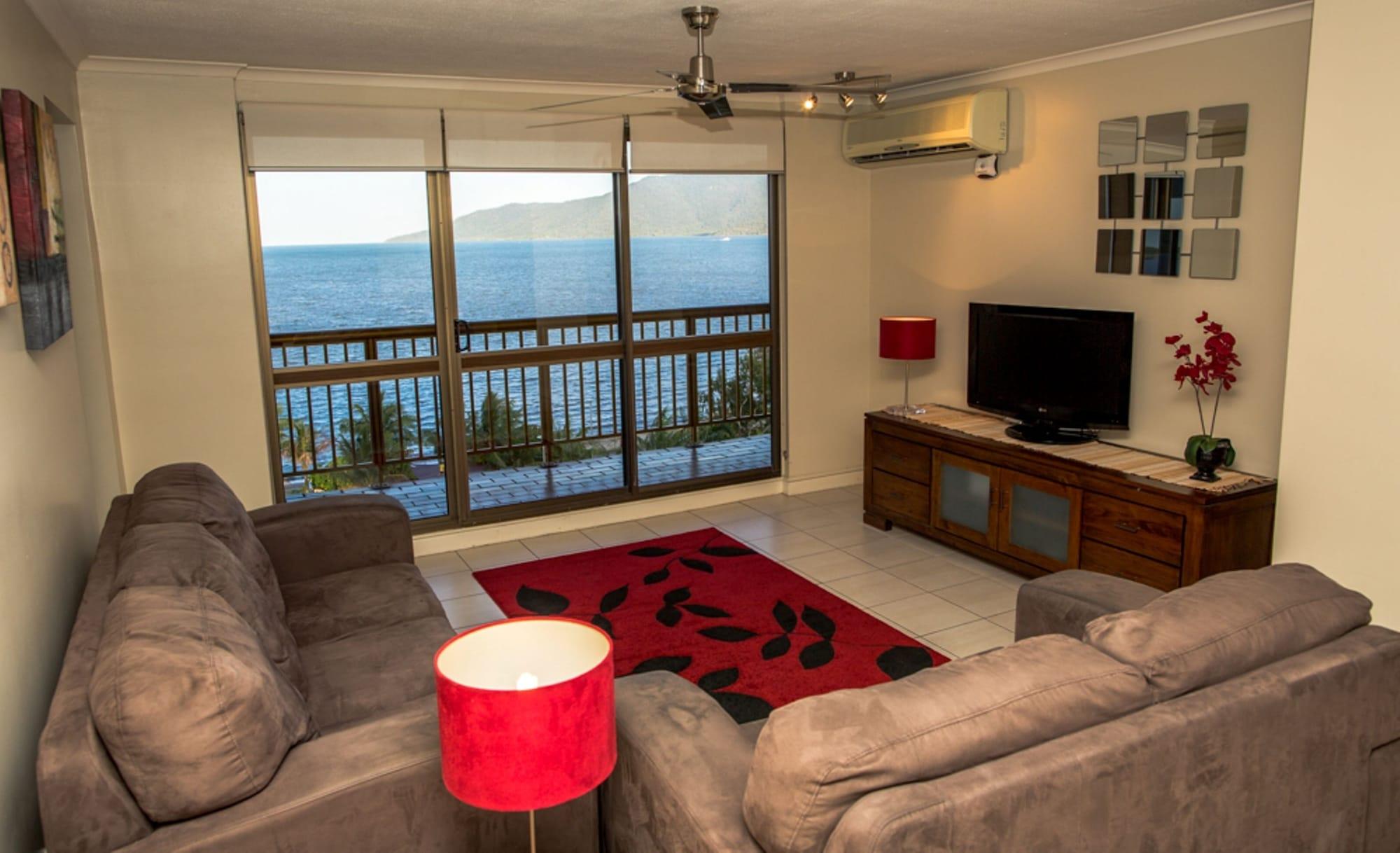 קאירנס Coral Towers Holiday Suites מראה חיצוני תמונה